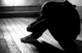 Alanya'da engelli kızını istismar eden babaya...