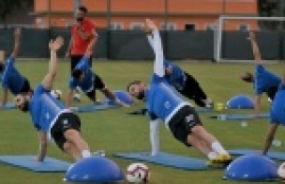 Alanyaspor, Antalyaspor'a hazırlanıyor