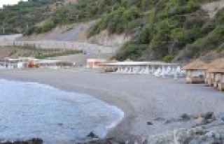 Aysultan Kadınlar Plajı 40 bin kadını ağırladı