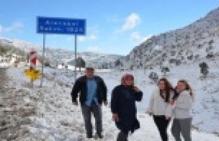 Bin 825 rakımlı Alacabel'de kar keyfi