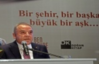 Böcek’in ‘Ben bu şehre aşığım’ kitabı,...