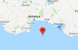 Deprem Alanya'yı fena salladı