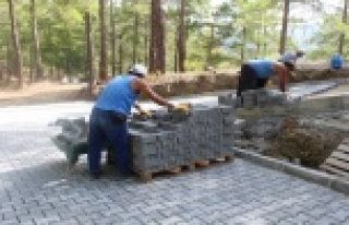 Gazipaşa’da mezarlıklara bakım