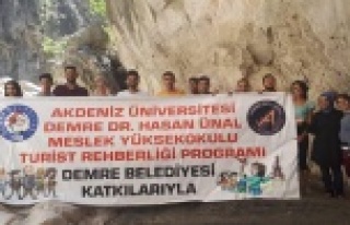 Geleceğin Turist Rehberlerine teknik gezi