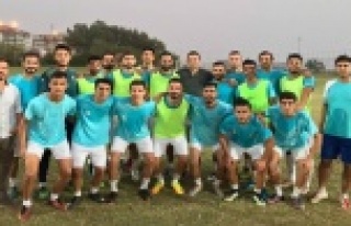 Mahmutlarspor'a antremanda süpriz ziyaret
