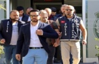 Meyhane basıp zorla senet imzalattırıldığı iddiası