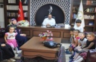 Minikler, Müftü İlhan'ı ziyaret etti