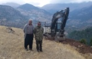 Muhtardan Yücel'e yeni yol teşekkürü