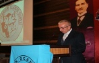 Peker'in, “Doğu Türkistan’daki İnsan Hakları...