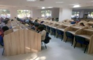 Rektör Ünal:“Kimse ‘yerim dar ders çalışamıyorum’...