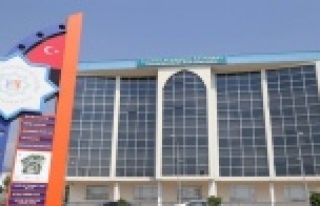 Rektörden, liste açıklaması