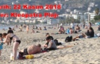 Alanya'da Kasım ayında plaj keyfi