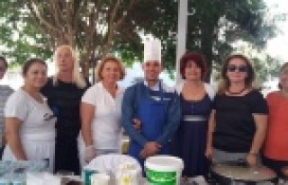 CHP'li Kadınlardan ÇYDD'ye kermes desteği