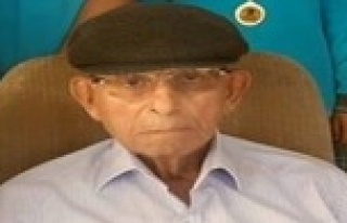 Çimen Otel babasını kaybetti