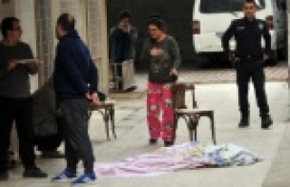 Oğlunun gözünün önünde 6. Kattan atladı