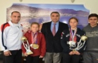 Şampiyonlar Kupalarıyla Harputlu’yu ziyaret etti