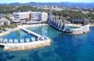 Adin Beach’ten milli sporcuya tam destek