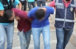 Alanya’da uyuşturucu tacirlerine 16 yıl hapis