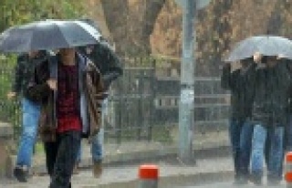 Antalya'nın batı ilçelerine kuvvetli yağış...