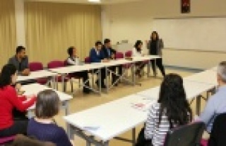 AÜ Engelli öğrenciler için toplandı