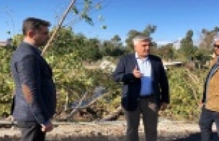 Başkan Çalık fırtına mağdurlarını ziyaret...