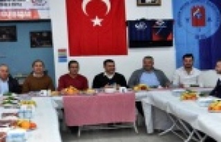 Başkan Yücel muhtarlarla buluştu