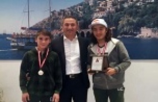Dünyanın en genç şampiyonu Alanya’dan
