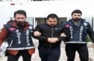 Kuyumcu hırsızı polisten kaçamadı