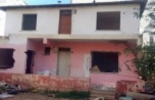 Metruk binalara polis önlemi