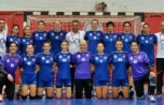 Muratpaşa sahalara döndü