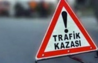 Otomobille kamyonet çarpıştı: 1 kişi yaralandı