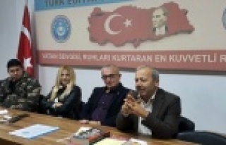 Peker “Türk milletini Doğu Türkistan davasına...