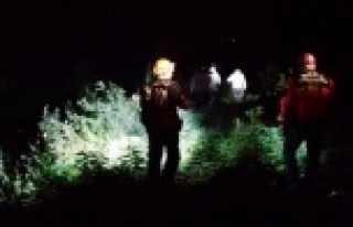 Sağanak yağış sonrası mahsur kalan doktorlardan...