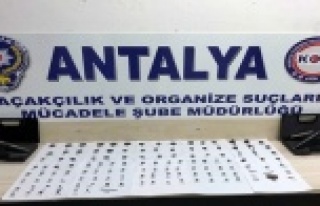 Tarihi eser kaçakçılarına polis engeli : 1 kişi...