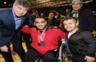 Türel: "Antalya dünyanın en engelsiz şehri...