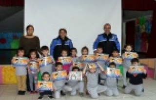 Alanya polisinden öğrencilere ‘Polisten Korkma!’...