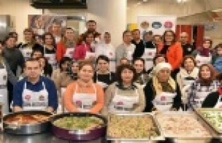 Alanyalı Kadınları sevindiren kurs tekrar açıldı