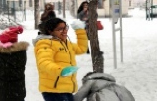 Alanyalı öğrencilerin Kayseri’de kar heyecanı