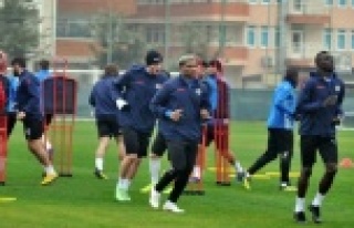 Alanyaspor kupada iddialı