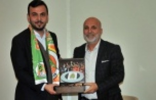 Alanyaspor’dan Ak Parti’ye ‘hayırlı olsun’...