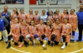 ASAT’ın genç sporcuları hız kesmiyor