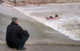 Bir babanın acı bekleyişi: Hortumda kaybolan Buse...