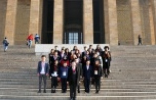 Genç vekillerden Ankara ziyareti