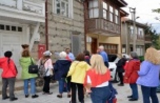 Yabancı turist sayısı yüzde 62 arttı