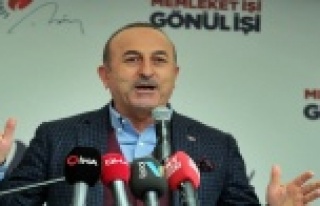 Bakan Çavuşoğlu çiftçinin yüreğine su serpti