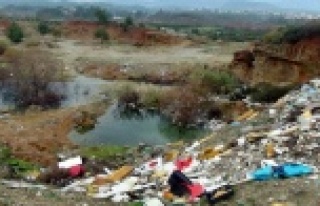 Bu bölgede çöp sorunu çözülemiyor!