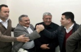 Eski Demokratlar'dan Tütüncü'ye tam destek