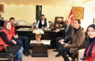 Geleceğin teknoloji yıldızları Yücel’i ziyaret...