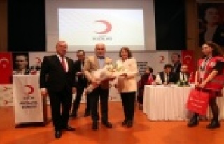 Kızılay yeni başkanını seçti