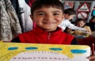 Mutluluk çocuğa yakışır!